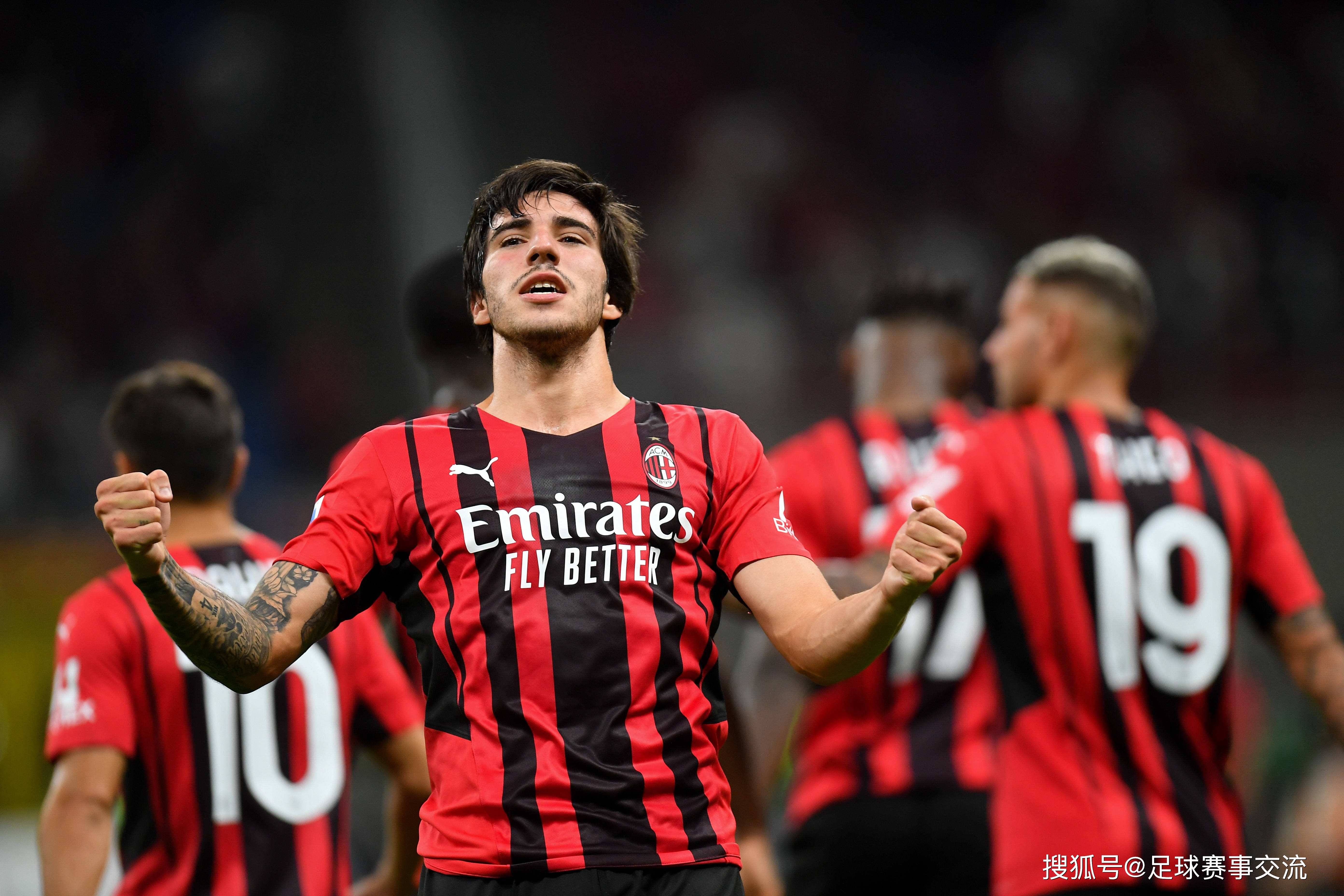 尤文图斯大胜国米，客场登顶争冠