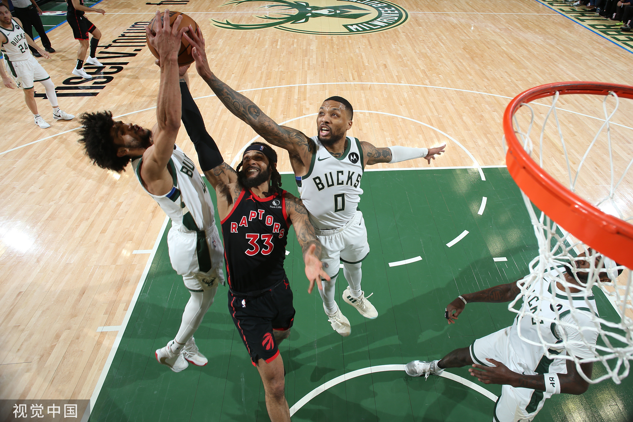 开云体育地址-关于猛龙战胜尼克斯，新秀表现令人刮目相看的信息