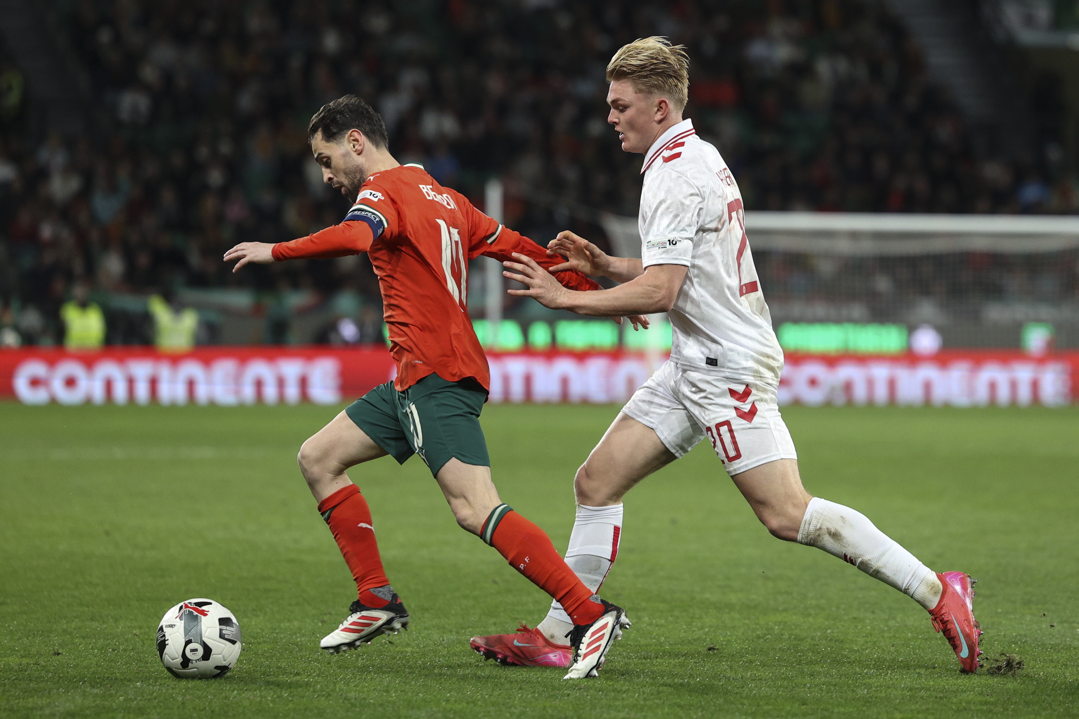 葡萄牙战胜英格兰，晋级欧锦赛四强