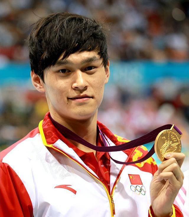 保加利亚队勇夺奖牌，崭露头角