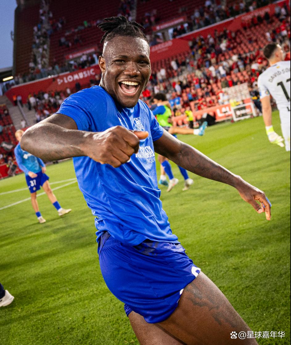 包含赫塔菲主场失利，连胜势头遭遇打击的词条